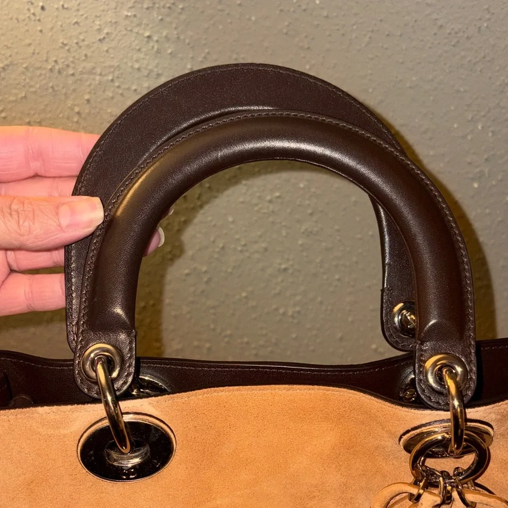 Lady Dior Handbag suede in Camel - Picture 5 of 6
